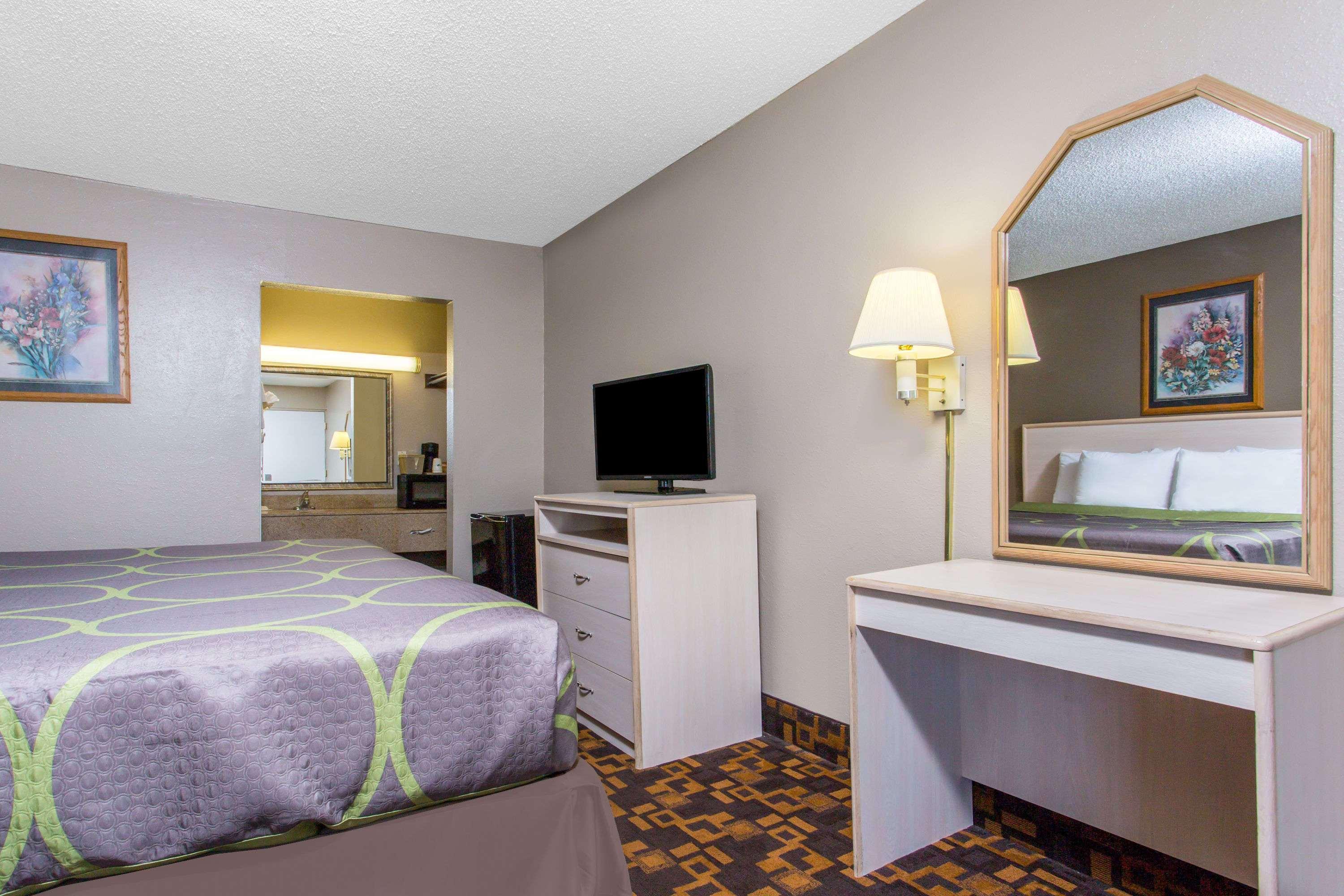 Super 8 By Wyndham Antioch/Nashville South East Dış mekan fotoğraf